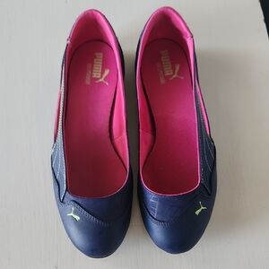 Puma Women's Navy and Pink Loafers